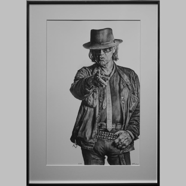Udo Lindenberg ist ein Kunstwerk von Karin Engel. Es wurde mittels Offsetdruck auf Papier geschaffen und ist auf 99 Exemplare limitiert. Es hat ein Bildmaß von 57 x 36 cm und ist in einem mit schwarzen Holz furnierten 70 x 50 cm Aluminiumrahmen gerahmt.
